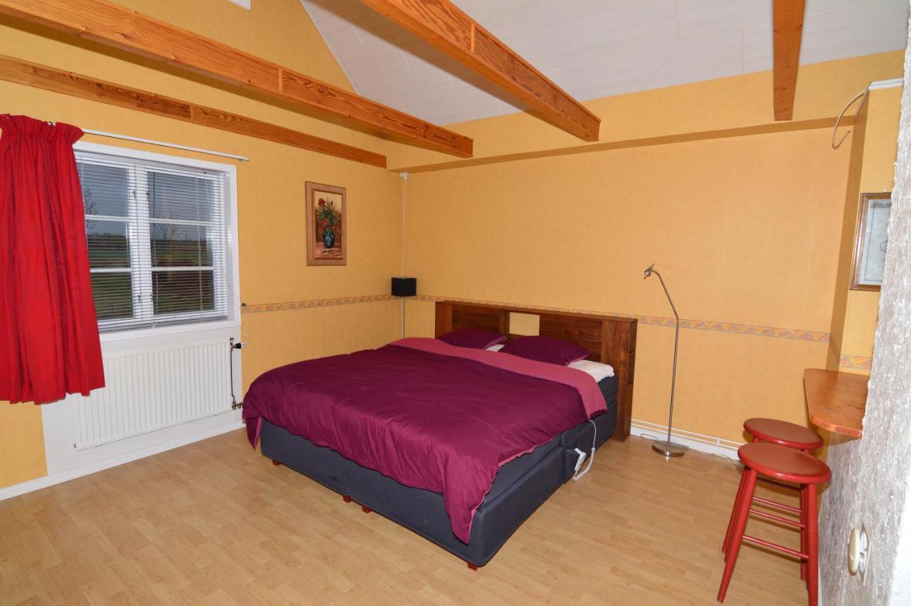 Hustugu Gard Villa Orsundsbro Екстериор снимка